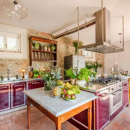 Luxury With Pool In Lucca Villa *