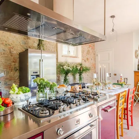 Villa Luxury With Pool In Lucca Capannori