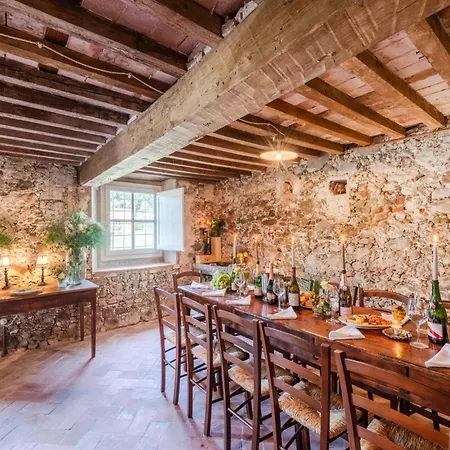 Villa Luxury With Pool In Lucca Capannori