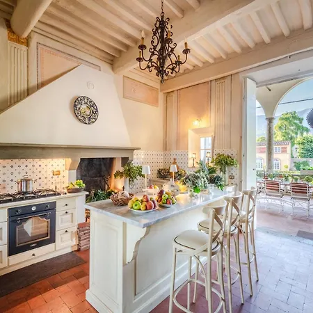 Villa Luxury With Pool In Lucca